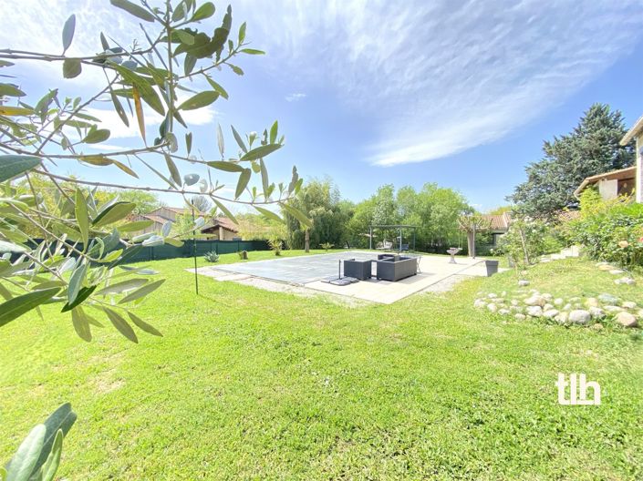 Image No.18-4 Bed House for sale
