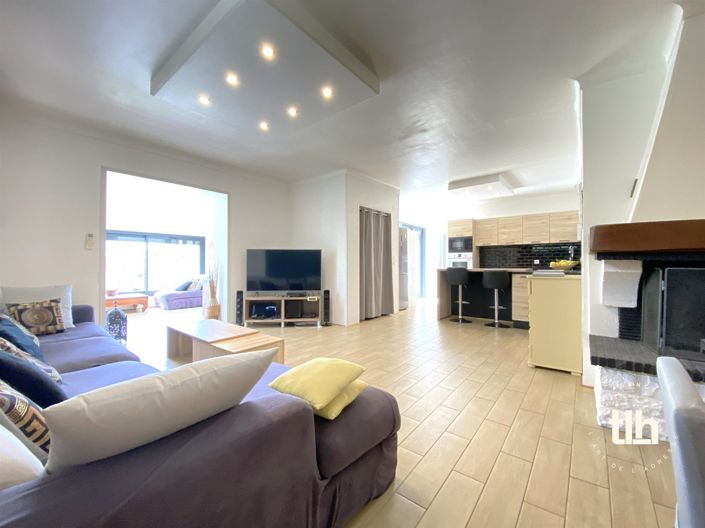 Image No.7-4 Bed House for sale