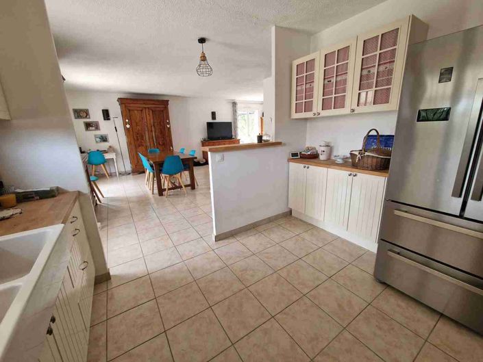 Image No.14-4 Bed House for sale