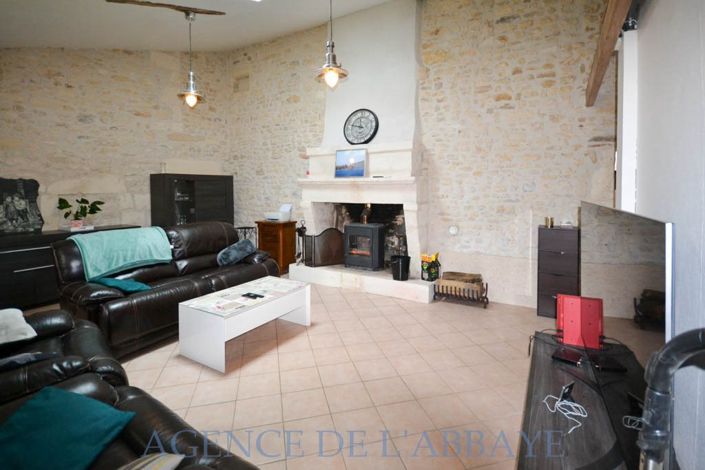 Image No.5-4 Bed House for sale