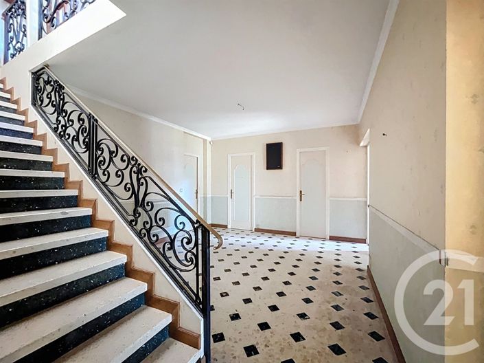 Image No.12-3 Bed House for sale