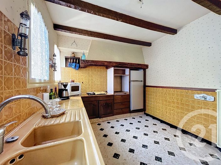 Image No.8-3 Bed House for sale