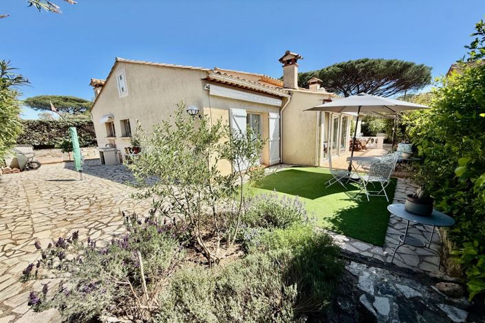 Image No.2-Maison de 3 chambres à vendre à Sainte-Maxime