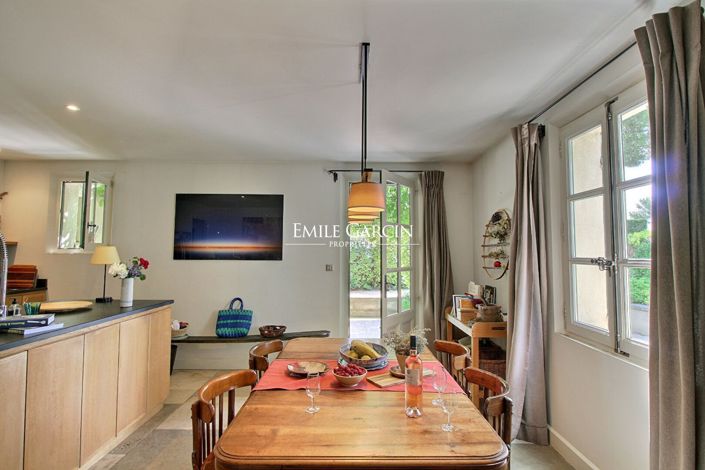 Image No.3-3 Bed House for sale