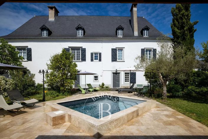 Image No.2-Maison de 8 chambres à vendre à Navarrenx