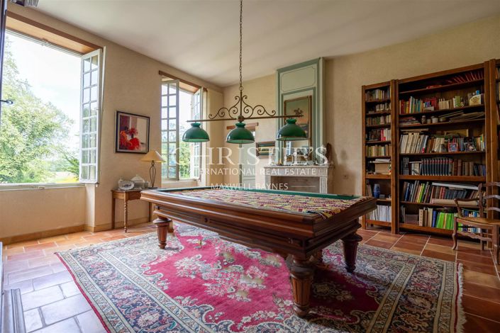 Image No.9-4 Bed House for sale