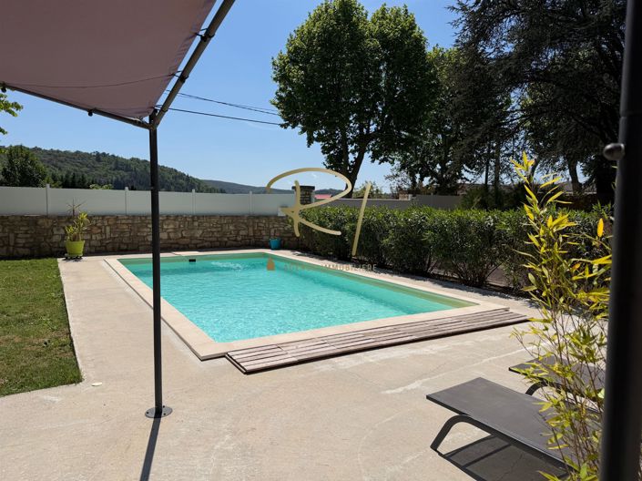 Image No.2-4 Bed House for sale