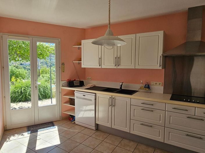 Image No.9-4 Bed House for sale