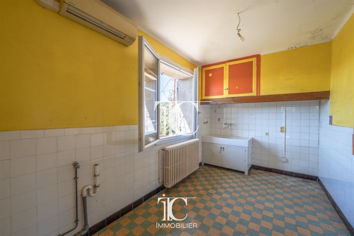 Image No.13-3 Bed House for sale