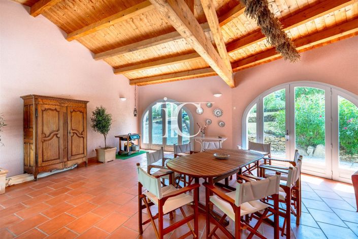 Image No.4-3 Bed House for sale
