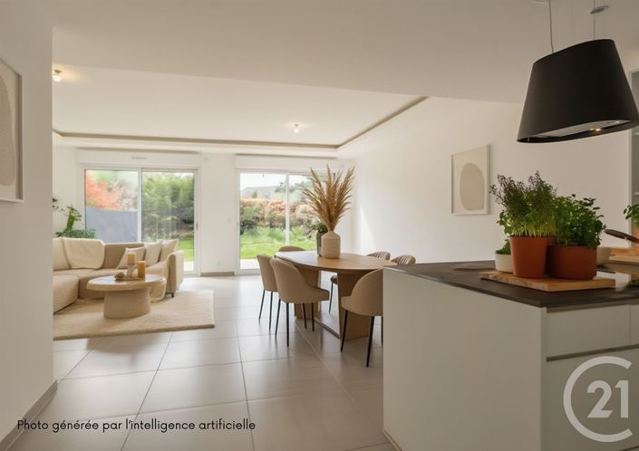 Image No.10-3 Bed House for sale