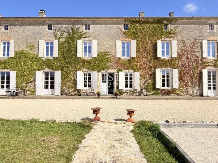 Image No.3-Maison de 6 chambres à vendre à Aigre