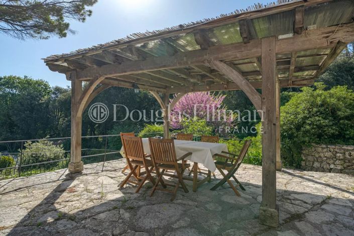 Image No.3-5 Bed House for sale