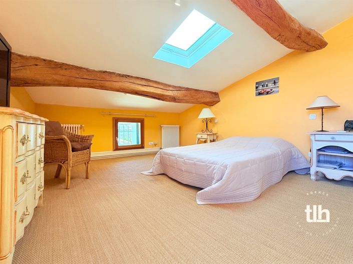 Image No.18-4 Bed Property for sale