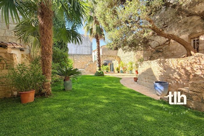 Image No.4-4 Bed Property for sale