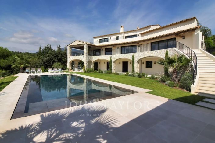 Image No.3-5 Bed House for sale
