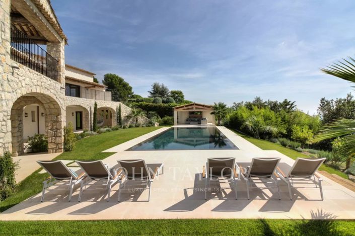 Image No.5-5 Bed House for sale
