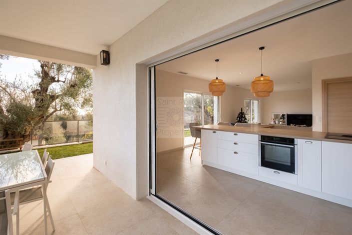 Image No.7-4 Bed House for sale