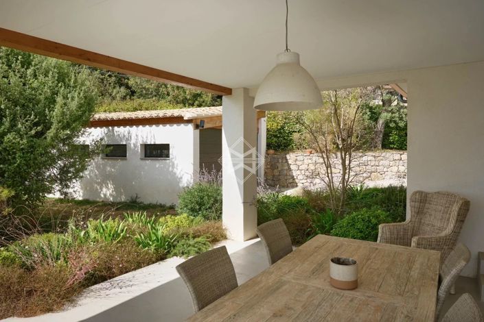 Image No.15-3 Bed House for sale