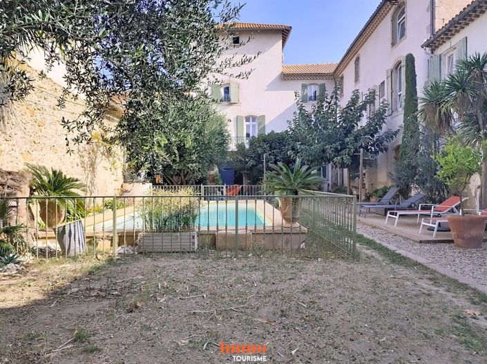 Image No.2-9 Bed House for sale