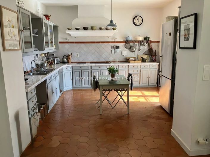 Image No.3-4 Bed House for sale