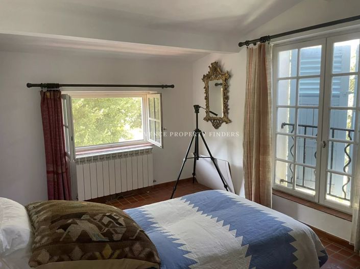 Image No.9-4 Bed House for sale