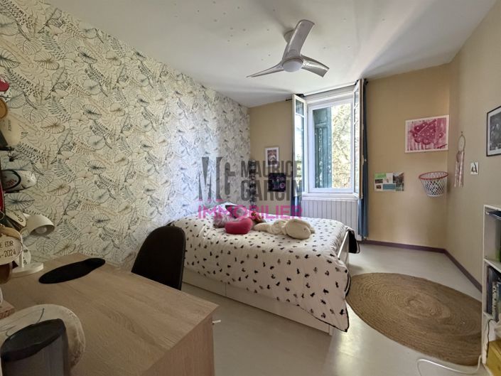 Image No.11-5 Bed House for sale