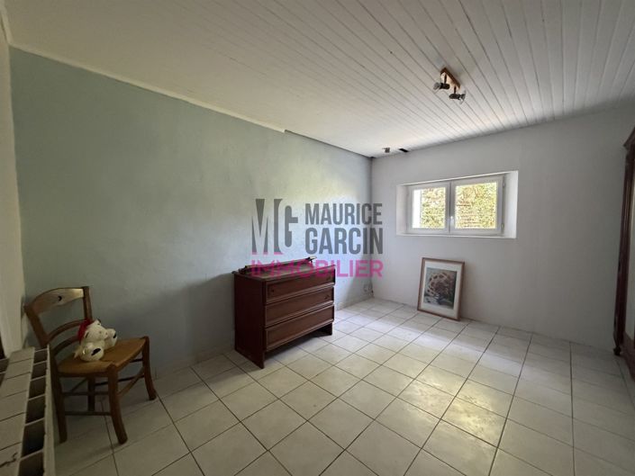 Image No.21-5 Bed House for sale