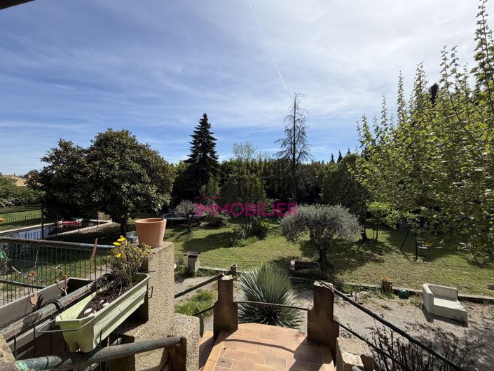 Image No.3-5 Bed House for sale