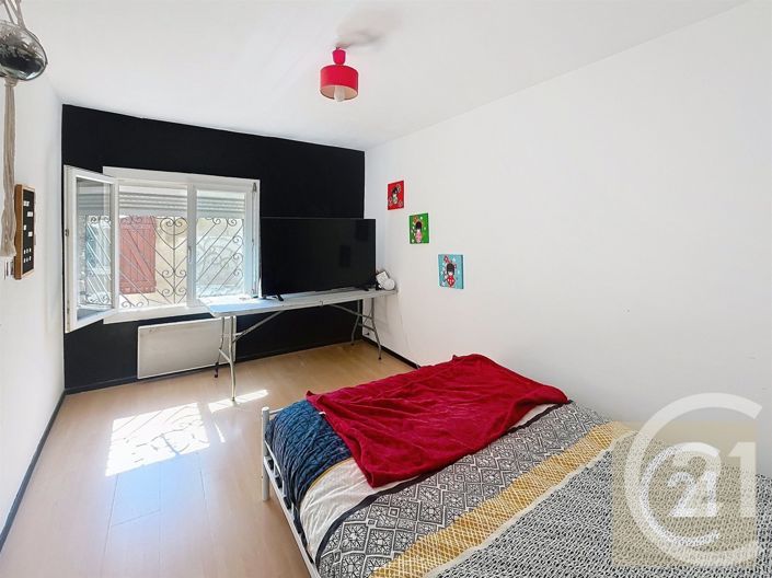 Image No.11-4 Bed House for sale