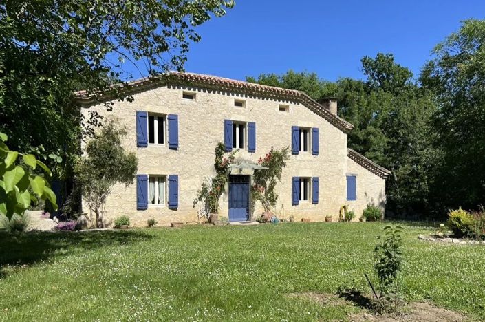 Image No.2-4 Bed House for sale