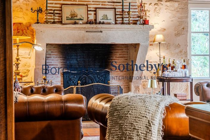 Image No.3-4 Bed House for sale