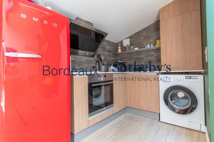 Image No.8-2 Bed Apartment for sale