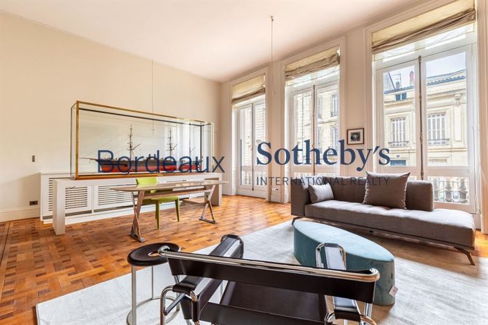 Image No.8-3 Bed Apartment for sale