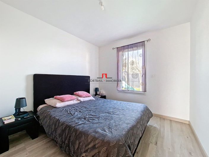 Image No.5-3 Bed House for sale