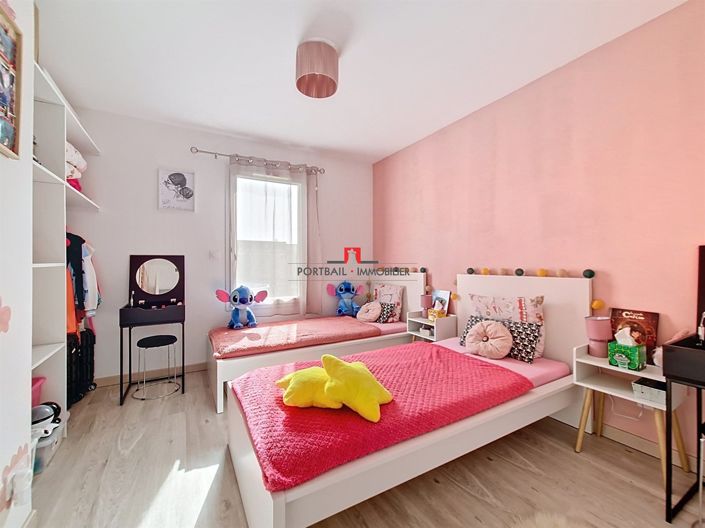 Image No.6-3 Bed House for sale