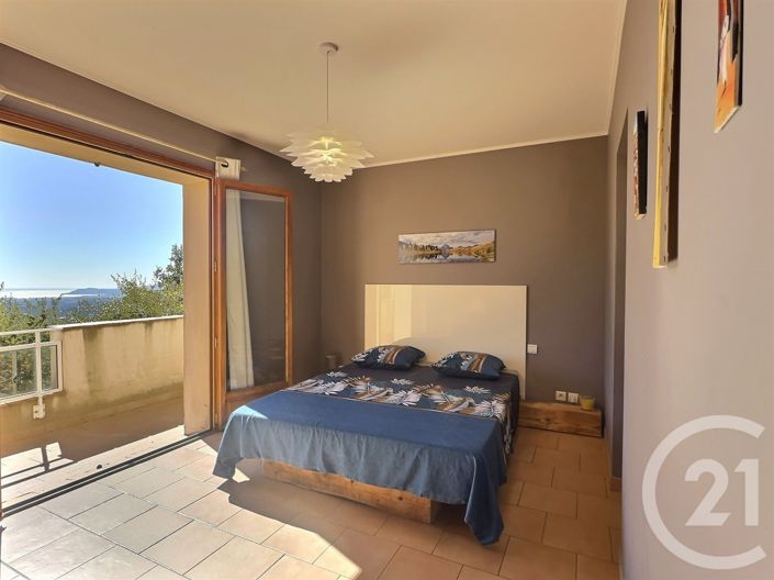 Image No.10-4 Bed House for sale