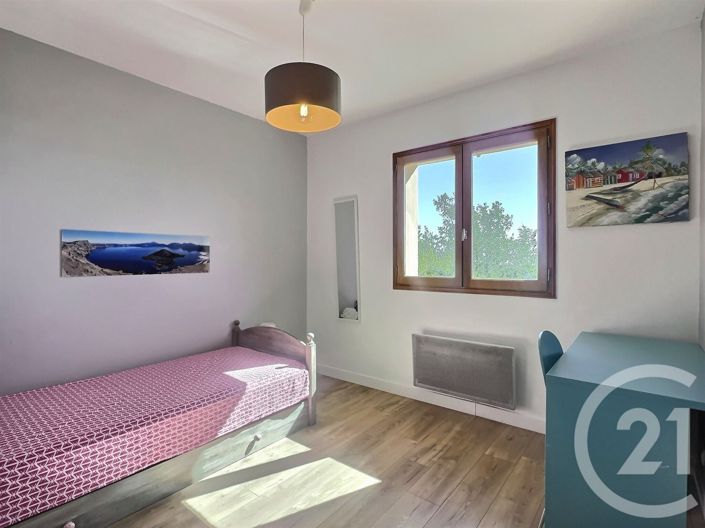 Image No.13-4 Bed House for sale