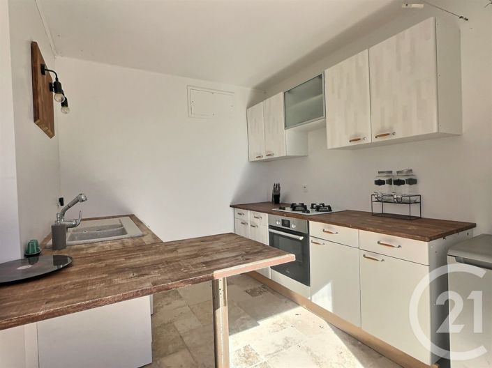 Image No.16-4 Bed House for sale