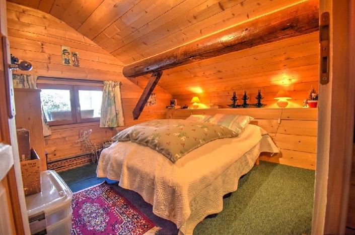 Image No.6-5 Bed House for sale