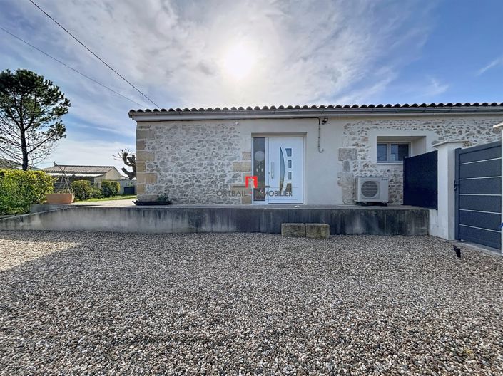 Image No.10-3 Bed House for sale