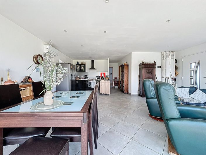 Image No.4-3 Bed House for sale