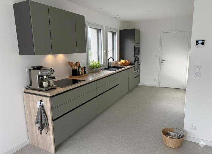 Image No.2-5 Bed House for sale