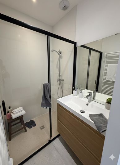 Image No.4-5 Bed House for sale