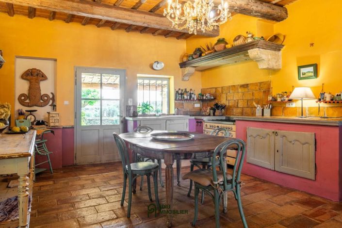 Image No.12-4 Bed House for sale