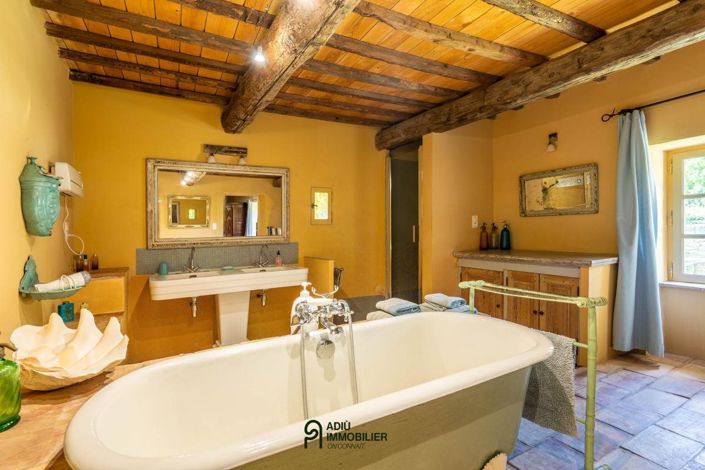Image No.18-4 Bed House for sale