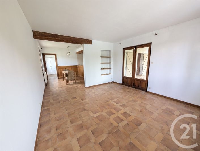 Image No.8-3 Bed House for sale