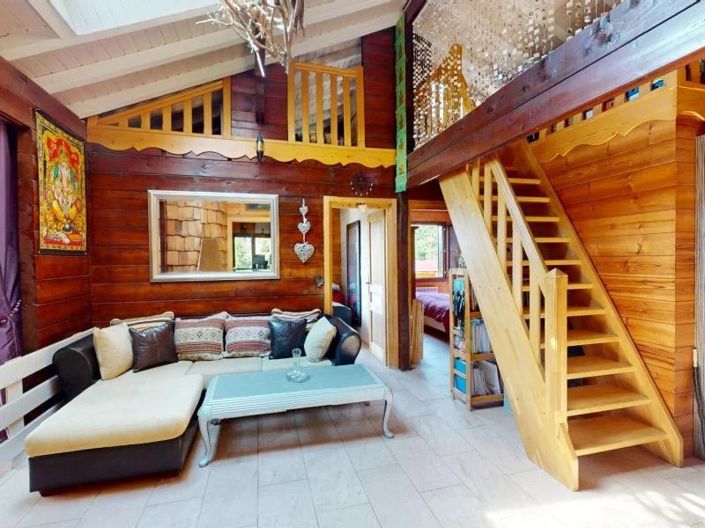Image No.3-3 Bed House for sale