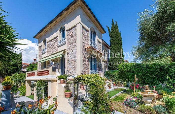 Image No.3-5 Bed Property for sale