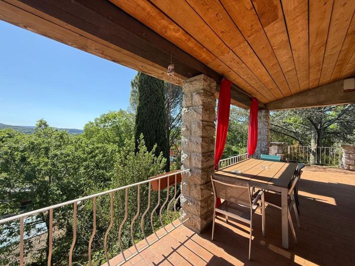Image No.18-4 Bed House for sale
